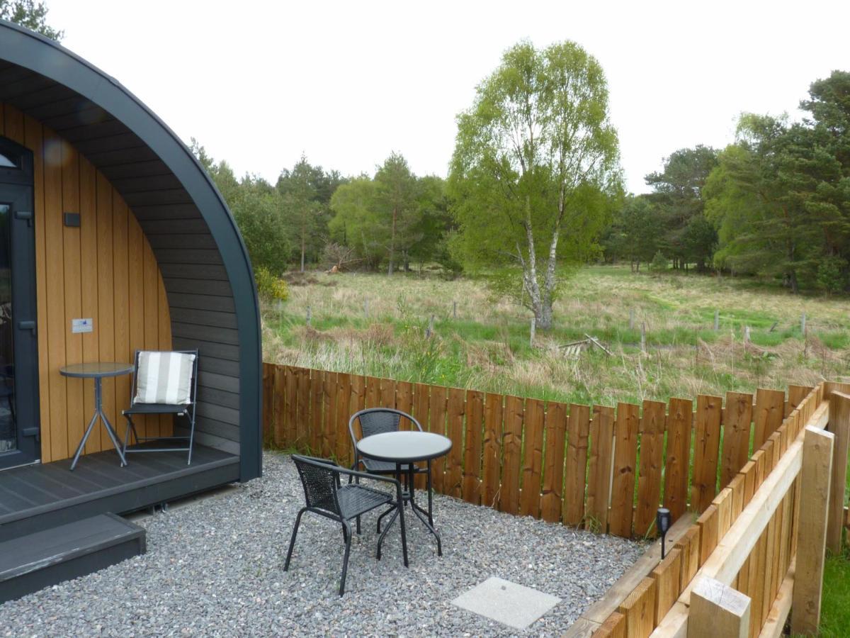 Апартаменты Tanleys - Skye Pod Grantown-on-Spey Экстерьер фото